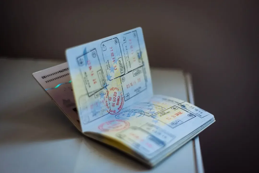 Double Débrayage : Votre Passeport pour une Conduite Vintage Parfaite
